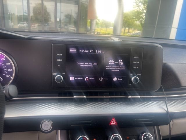 2022 Kia Carnival MPV LX Seat Package