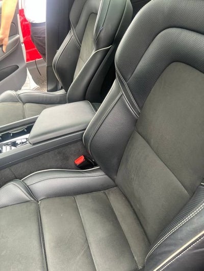 2019 Volvo XC60 T5 R-Design