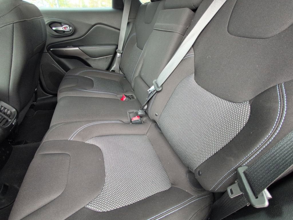 2019 Jeep Cherokee Latitude FWD