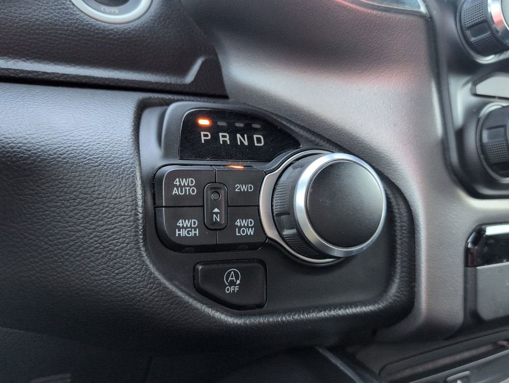 2019 RAM 1500 Big Horn/Lone Star Quad Cab 4x4 6'4" Box