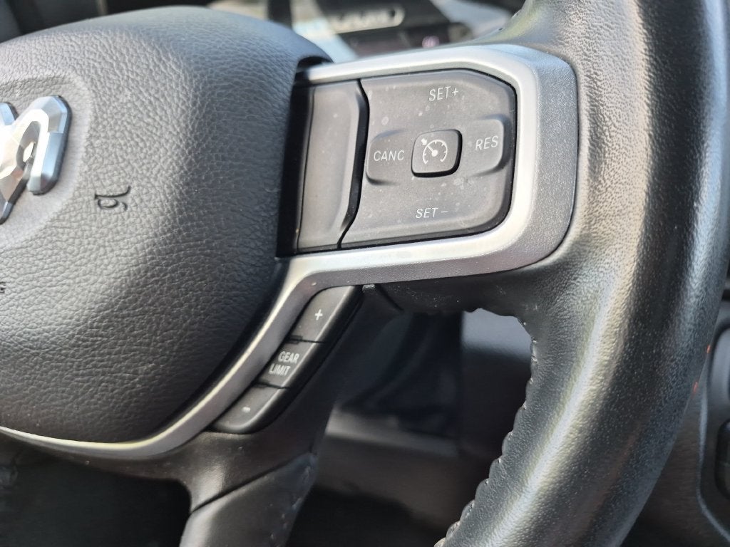 2022 RAM 1500 Big Horn Quad Cab 4x4 6'4" Box