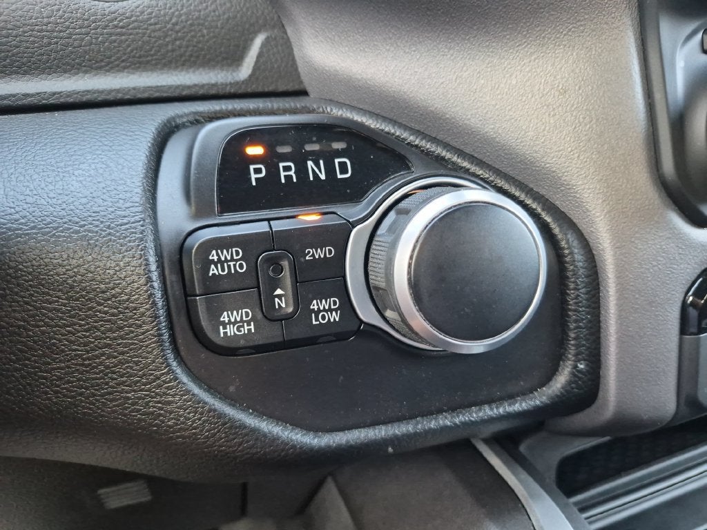 2022 RAM 1500 Big Horn Quad Cab 4x4 6'4" Box