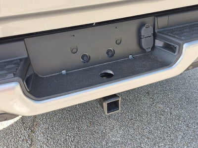 2022 RAM 1500 Big Horn Quad Cab 4x4 6'4" Box