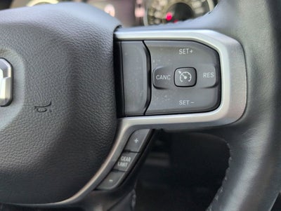 2023 RAM 1500 Big Horn Crew Cab 4x4 5'7" Box