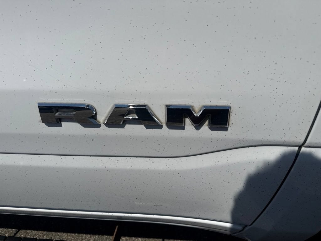 2019 RAM 1500 Big Horn/Lone Star Crew Cab 4x4 5'7" Box