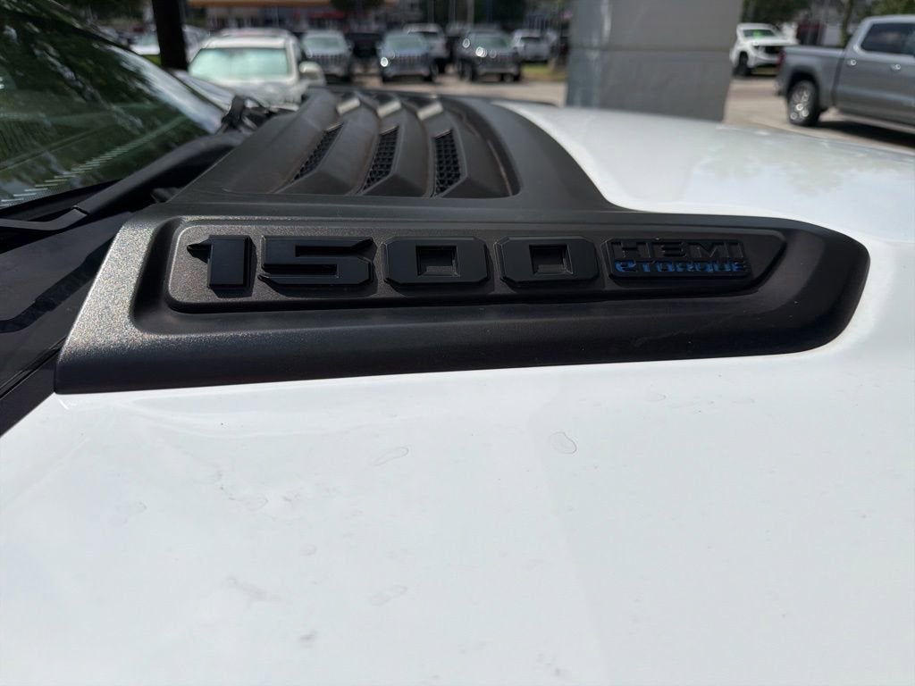 2022 RAM 1500 Rebel Crew Cab 4x4 5'7" Box