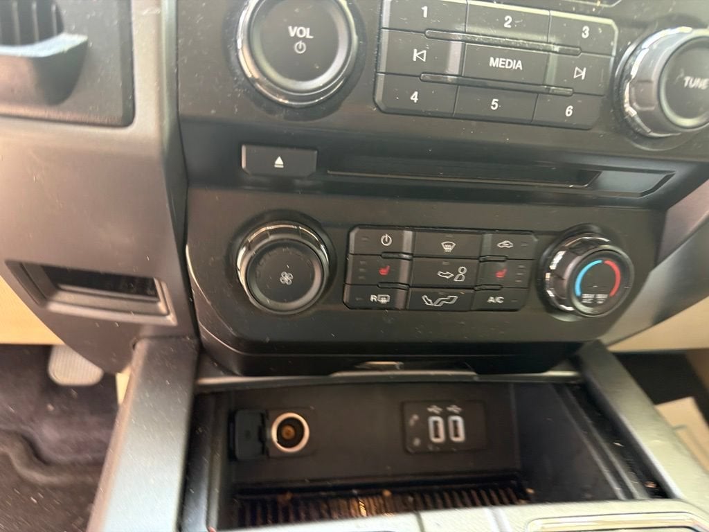 2016 Ford F-150 XL