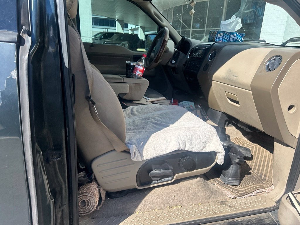 2005 Ford F-150 STX