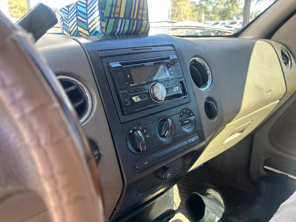 2005 Ford F-150 STX