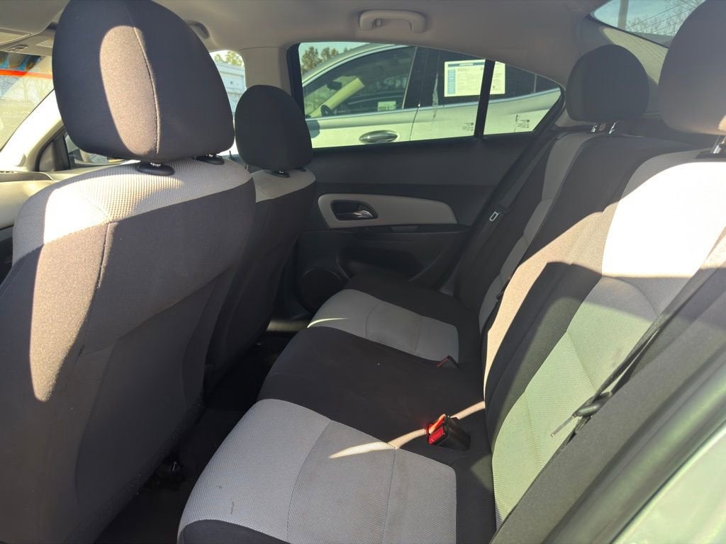 2015 Chevrolet Cruze LS