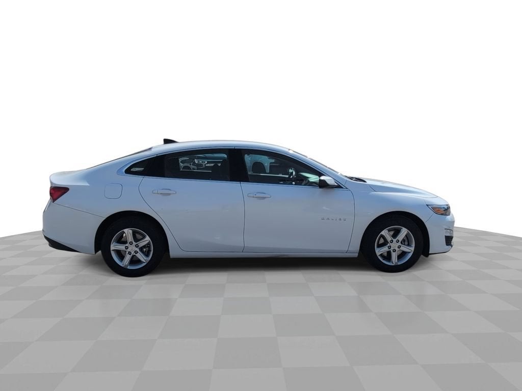 2024 Chevrolet Malibu LS