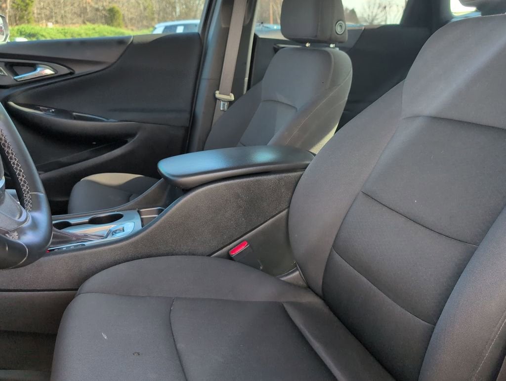 2023 Chevrolet Malibu RS