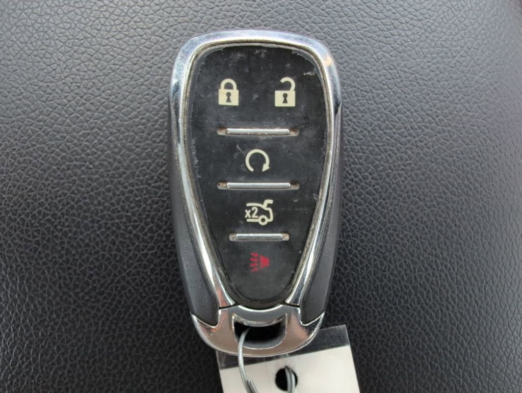 2023 Chevrolet Malibu RS