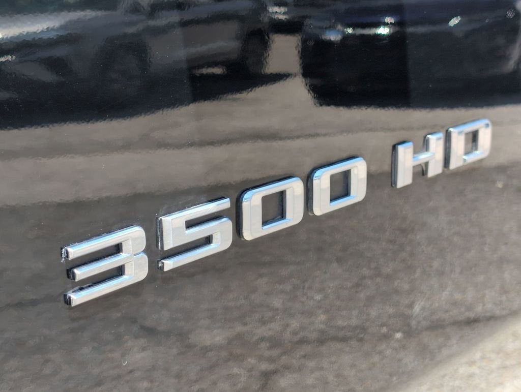2022 Chevrolet Silverado 3500 HD High Country