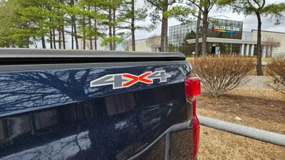 2022 Chevrolet Silverado 1500 LT (2FL)