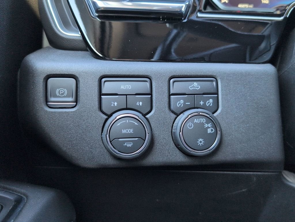 2022 Chevrolet Silverado 1500 LT (2FL)