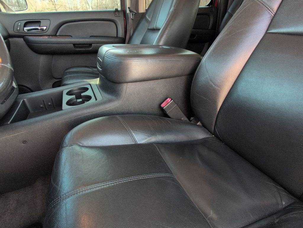 2008 GMC Yukon XL SLT w/4SB