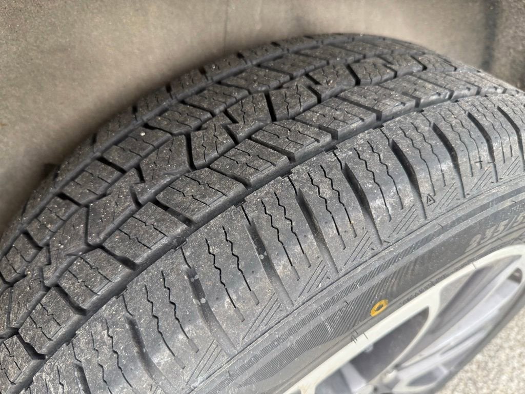 2020 GMC Acadia AT4