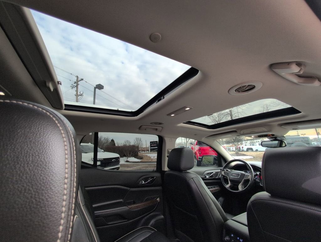 2021 GMC Acadia Denali