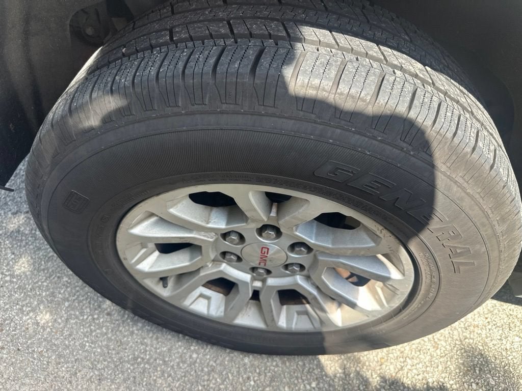 2016 GMC Yukon XL SLT