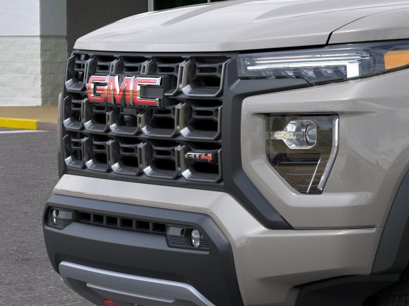 2026 GMC Canyon AT4 - Photo 13
