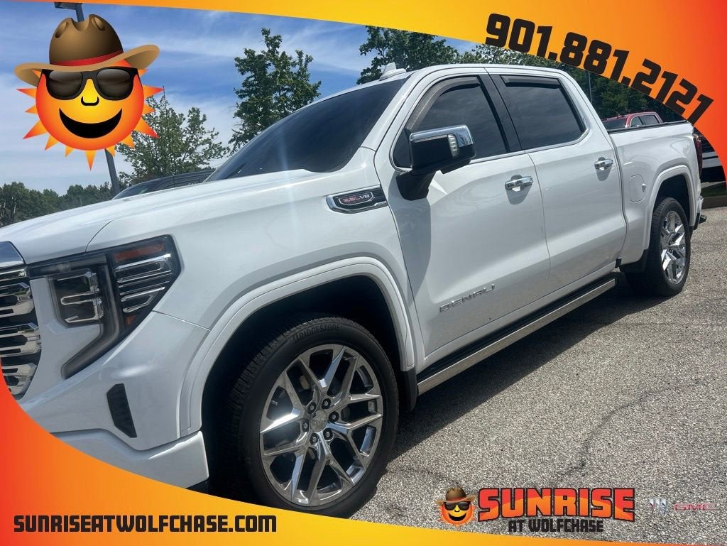 2022 GMC Sierra 4WD Crew Cab Short Box Denali's photo