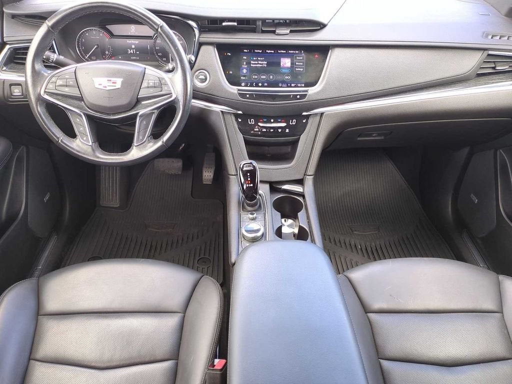 2022 Cadillac XT5 Premium Luxury