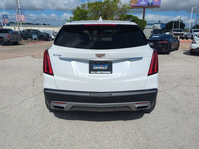 2022 Cadillac XT5 Premium Luxury