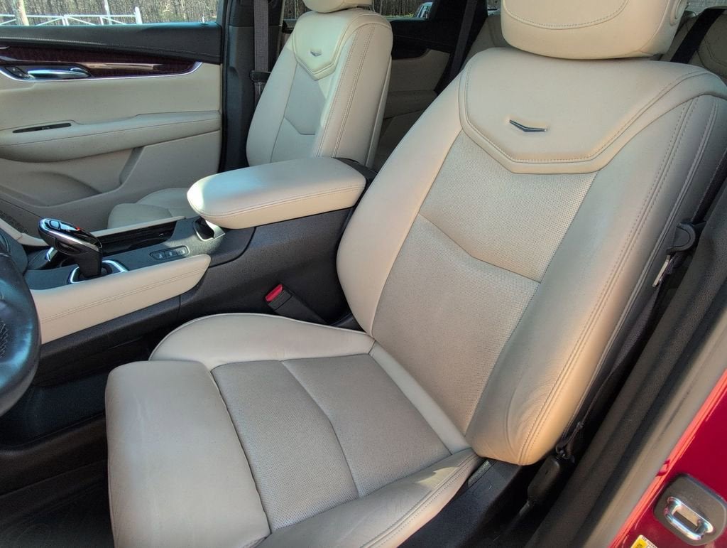 2017 Cadillac XT5 Premium Luxury AWD