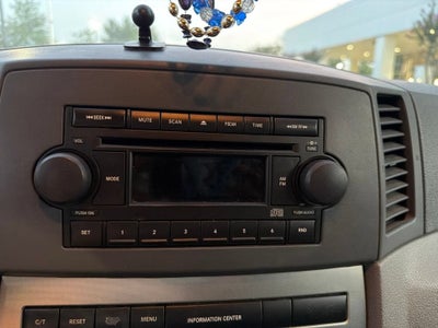 2005 Jeep Grand Cherokee Laredo