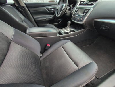 2017 Nissan Altima 2.5 SR