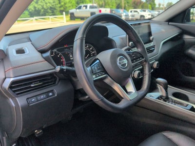 2021 Nissan Altima SR FWD