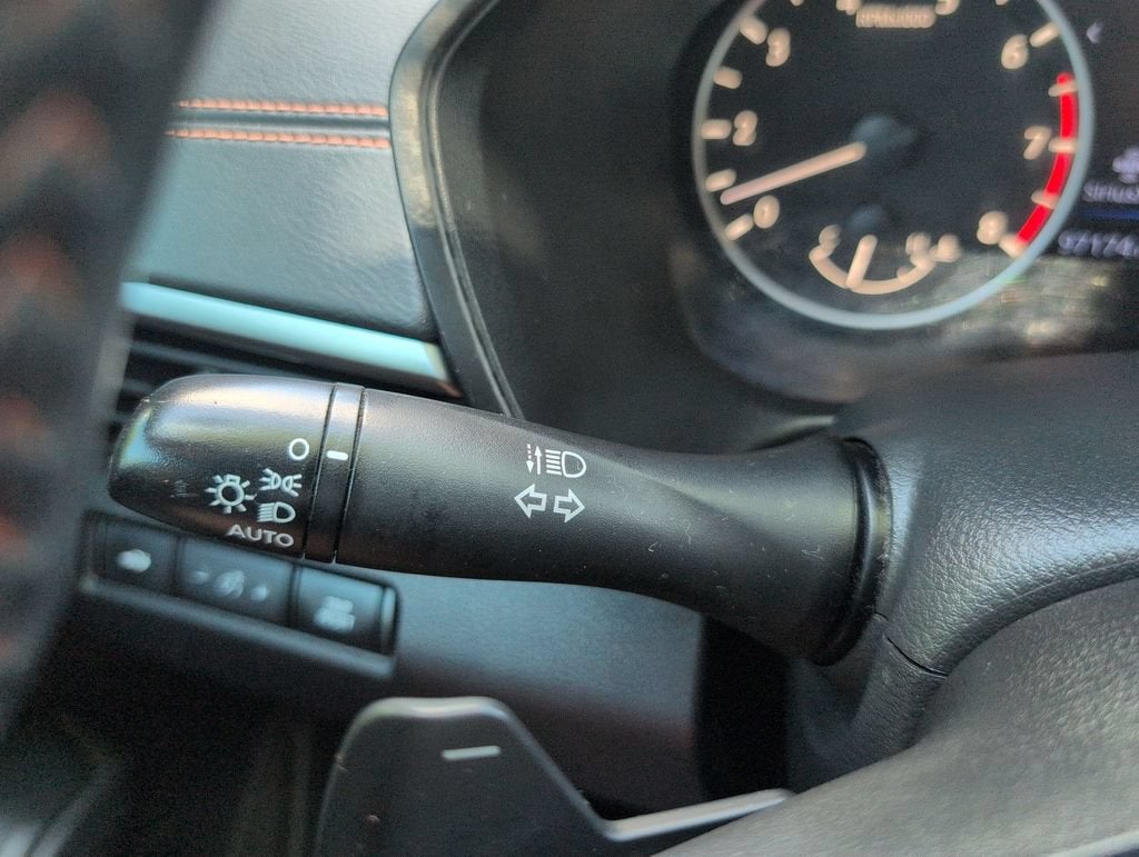2021 Nissan Altima SR FWD