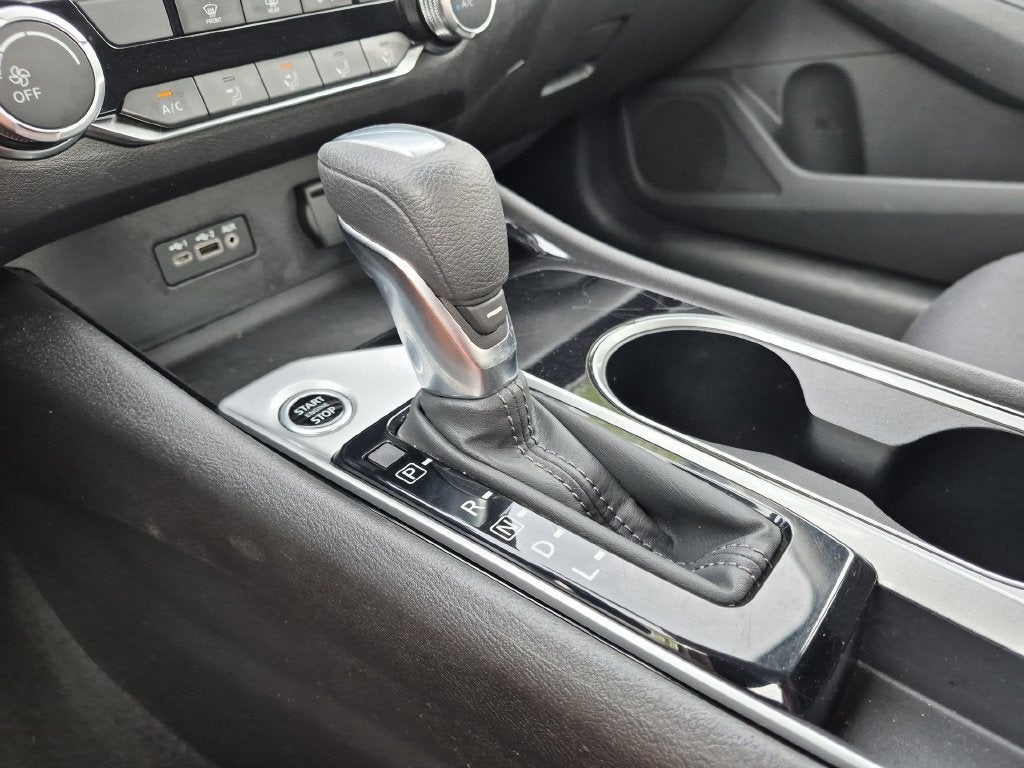2024 Nissan Altima SV FWD