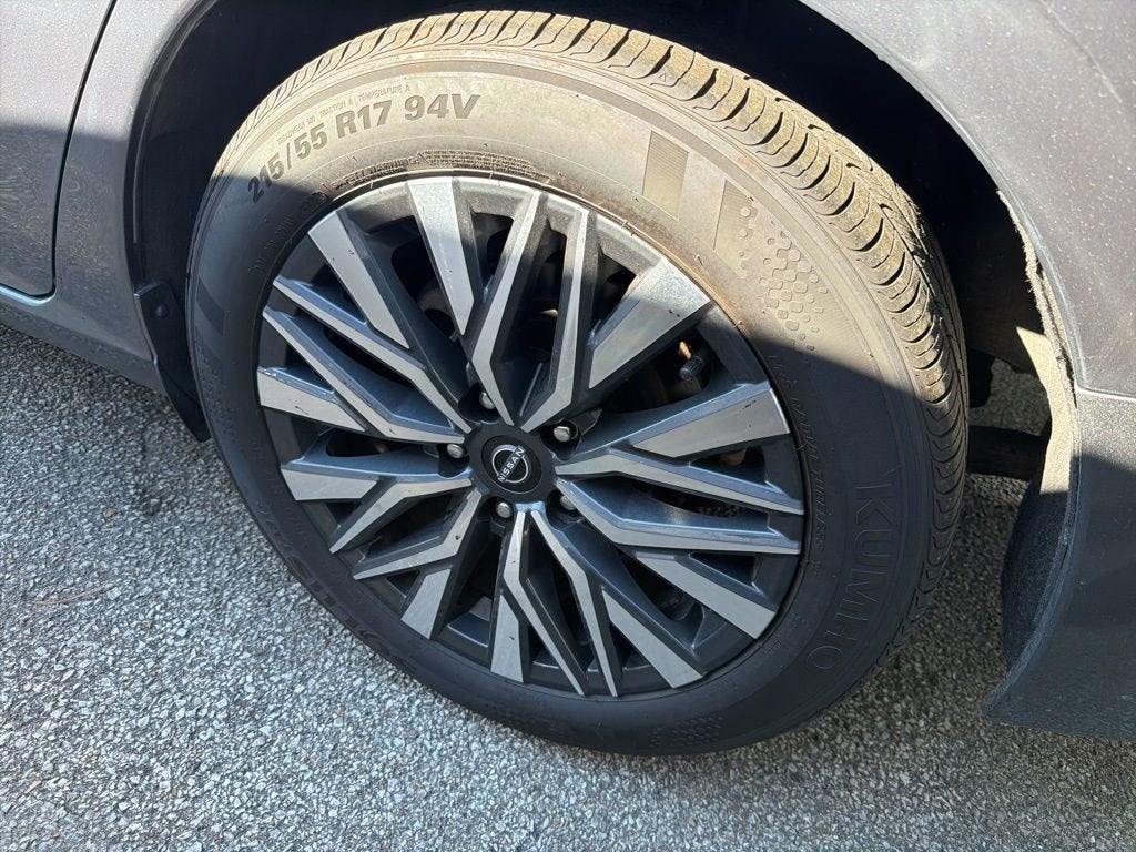 2024 Nissan Altima SV FWD