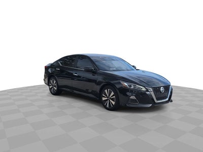 2021 Nissan Altima SV FWD