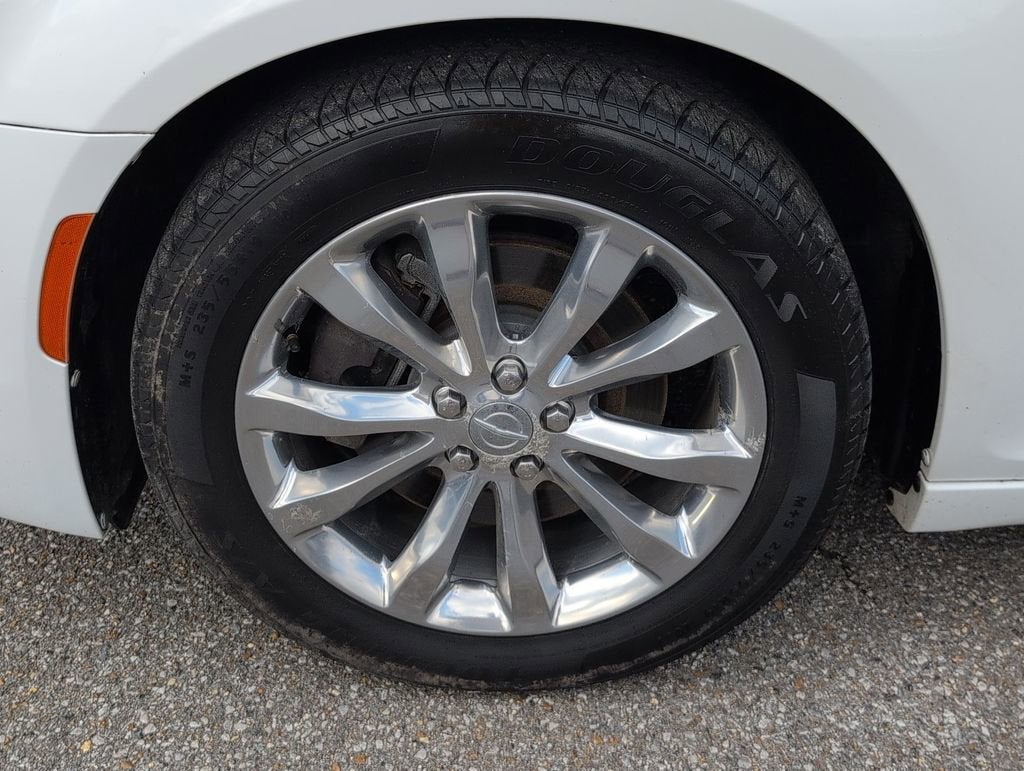 2019 Chrysler 300 Limited