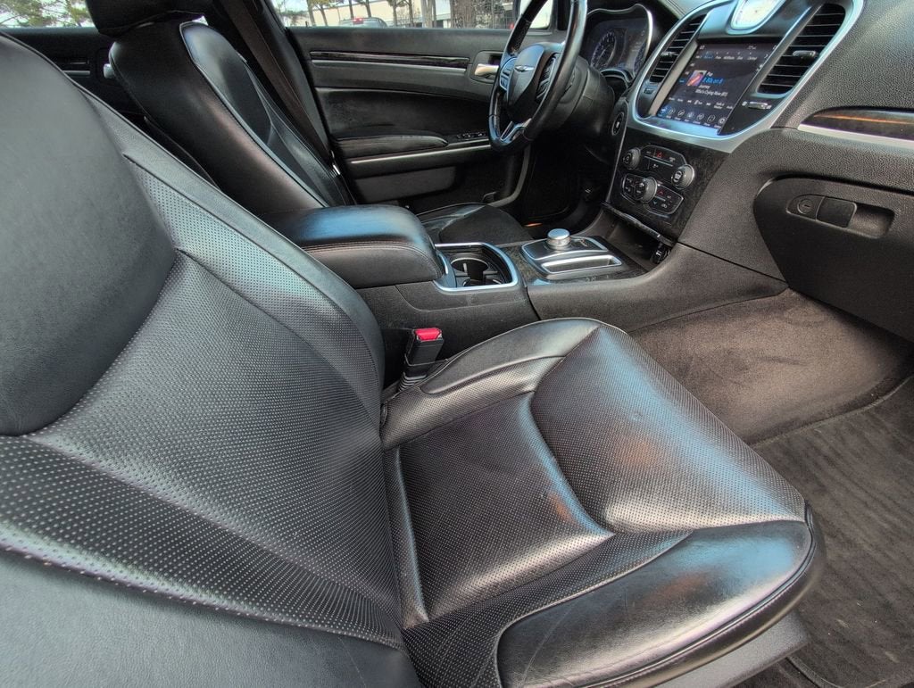 2019 Chrysler 300 Limited