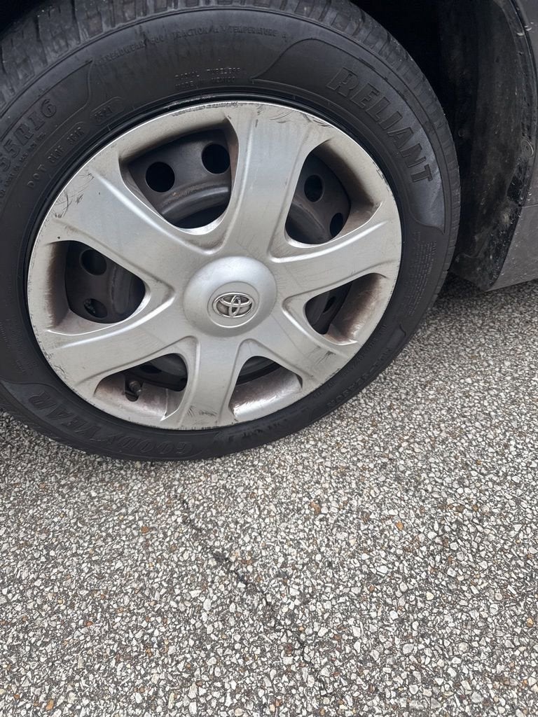 2010 Toyota Matrix BASE