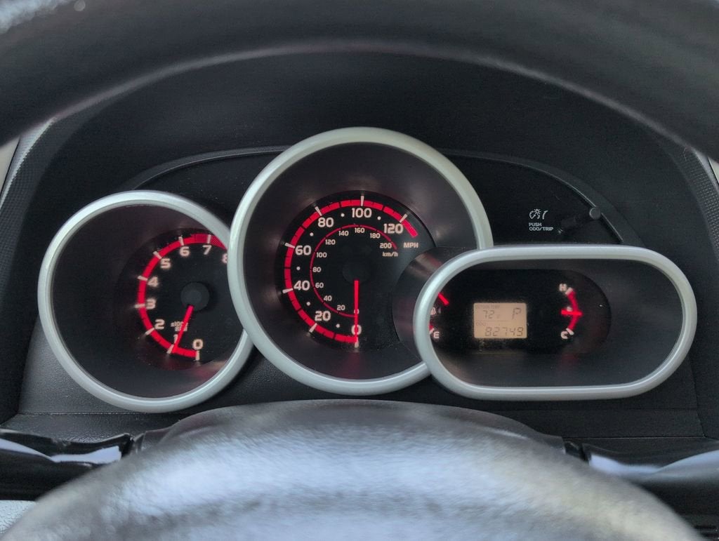 2010 Toyota Matrix BASE