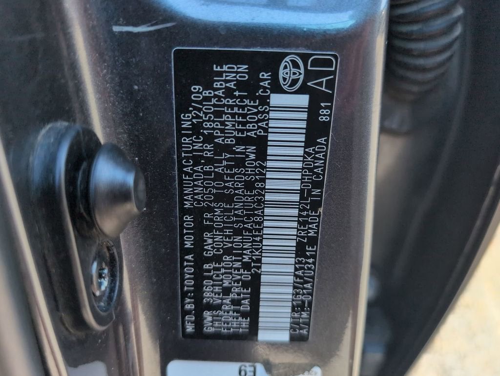 2010 Toyota Matrix BASE