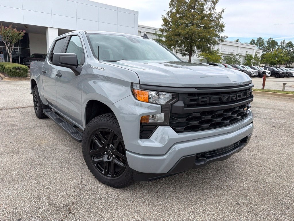 2024 Chevrolet Silverado 1500 Custom