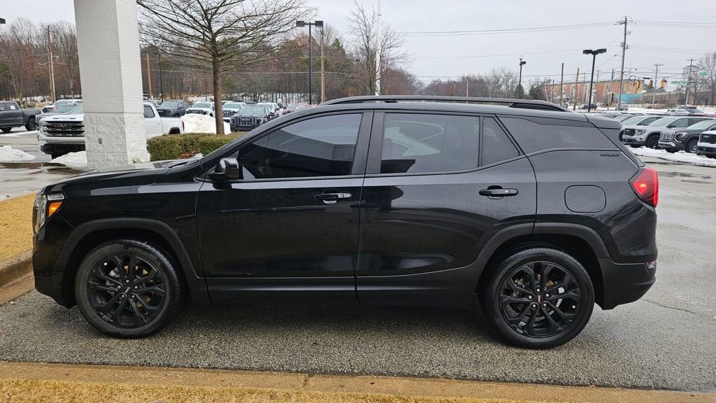 2022 GMC Terrain SLE