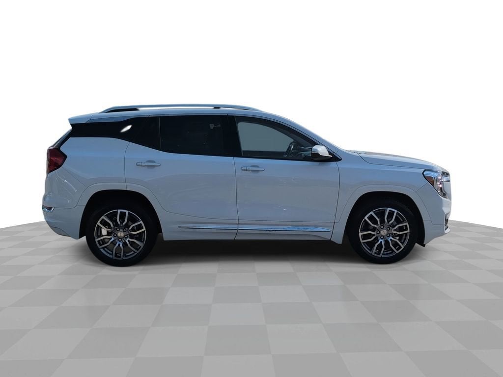 2022 GMC Terrain Denali