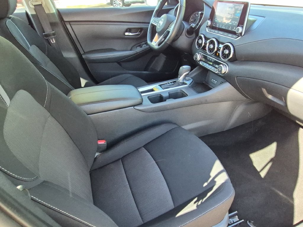 2023 Nissan Sentra SV Xtronic CVT