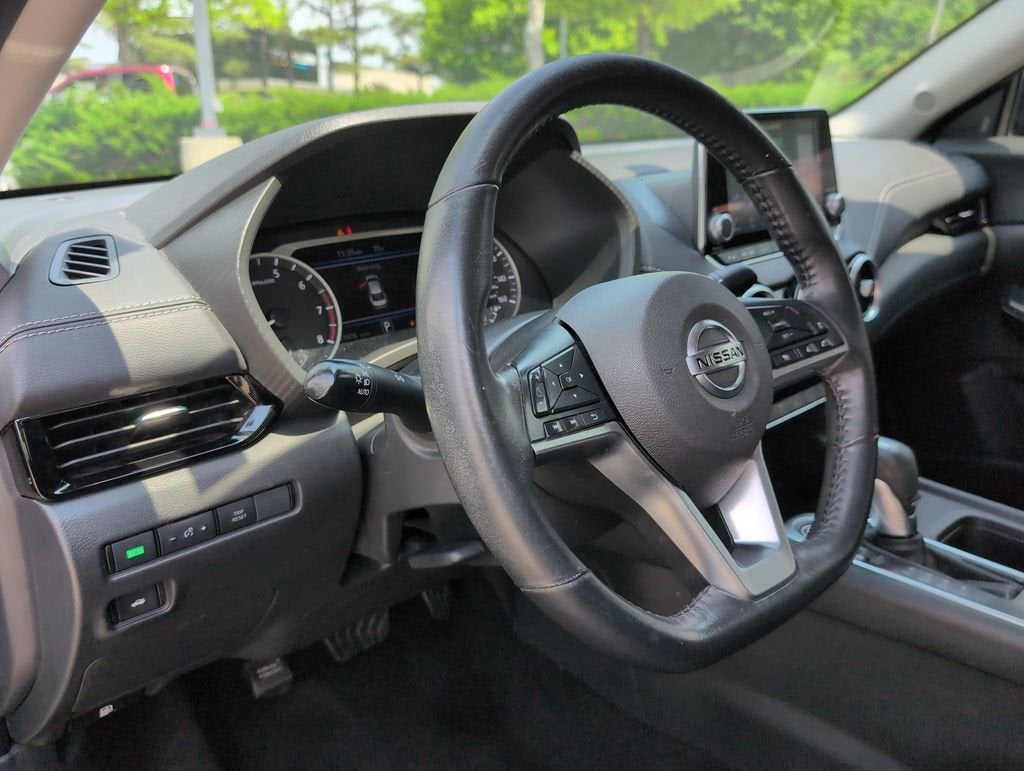 2022 Nissan Sentra SV Xtronic CVT