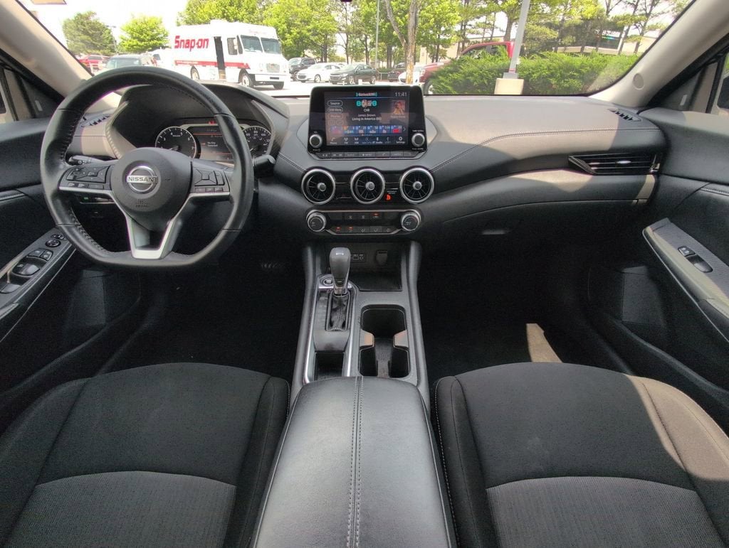 2022 Nissan Sentra SV Xtronic CVT