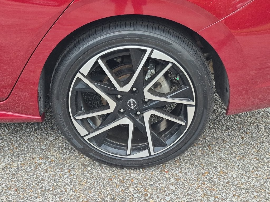 2024 Nissan Sentra SR Xtronic CVT