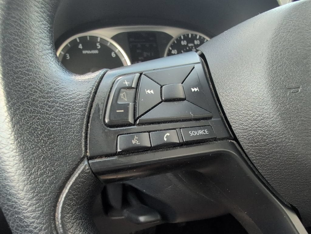 2024 Nissan Versa 1.6 S