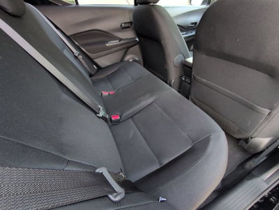 2024 Nissan Kicks S Xtronic CVT